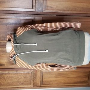 AMPERSAND AVENUE Doublehood Sweatshirt Sz S